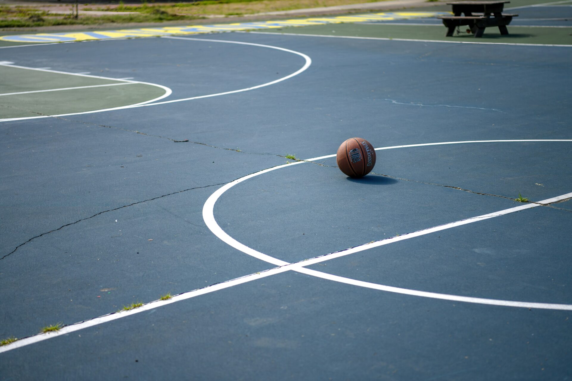 Basketball Court Tiles: The Pros and Cons of Modular Flooring Systems